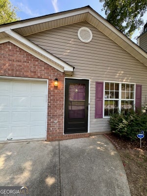 6922 RED BONE WAY, LITHONIA, GA 30038 - Image b2f9977737bdda89cc334de55abbaaa7/2436767316