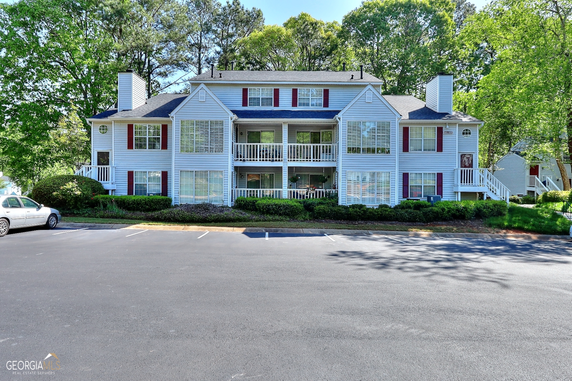 Photo 1 of 54 — 512 Glenleaf DR, Peachtree Corners, GA 30092