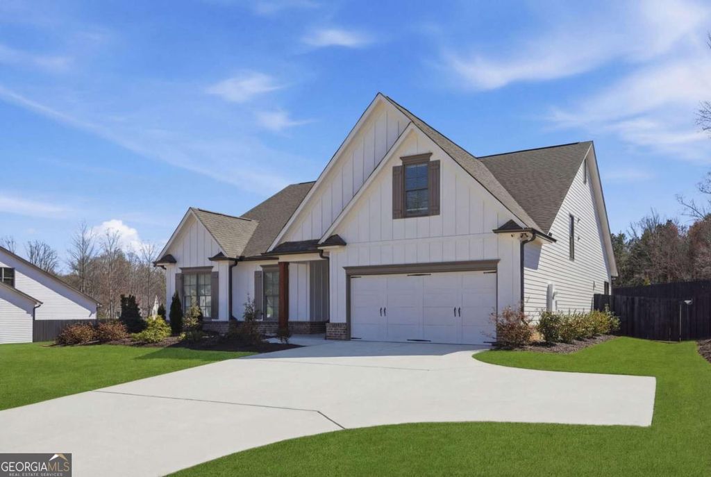 Photo of 6535 Serene Way, Dawsonville, GA 30534 (MLS # 10776939)