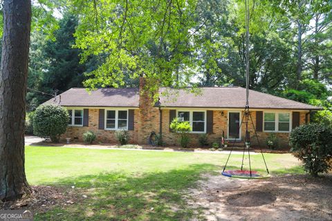 Photo of 106 Summit Drive, Griffin, GA 30224 (MLS # 10563030)