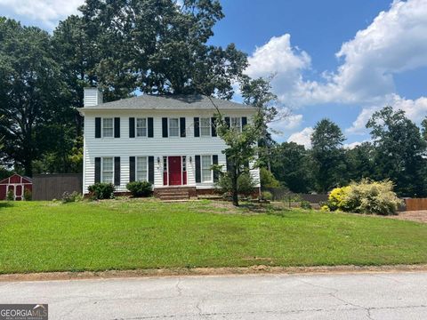 1725 Spindle Top CT SW Lilburn GA 30047