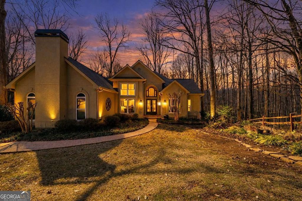 Photo of 4560 Bellmonte Drive, Cumming, GA 30040 (MLS # 10711641)