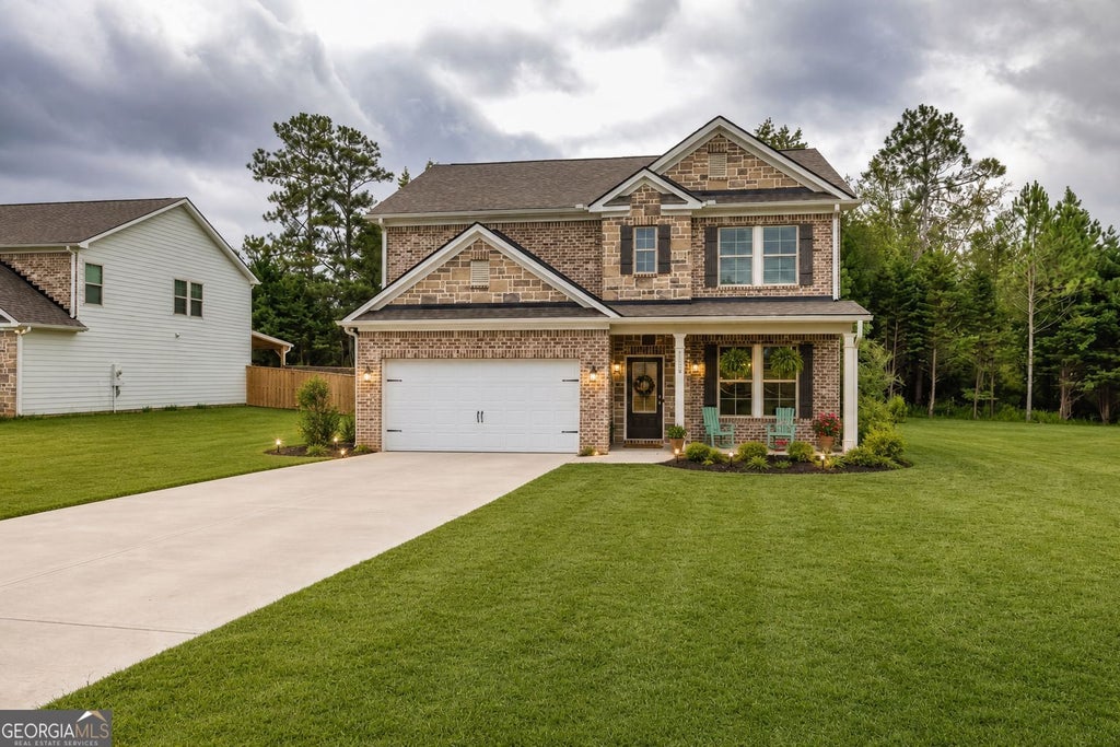 Photo of 1156 Burgundy Drive, Griffin, GA 30223 (MLS # 10788462)