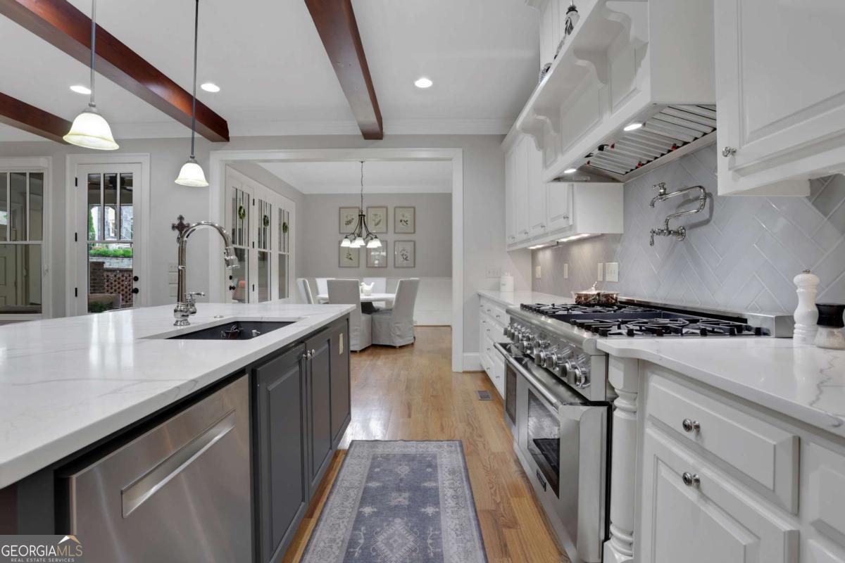 Walnut Grove - Residential
