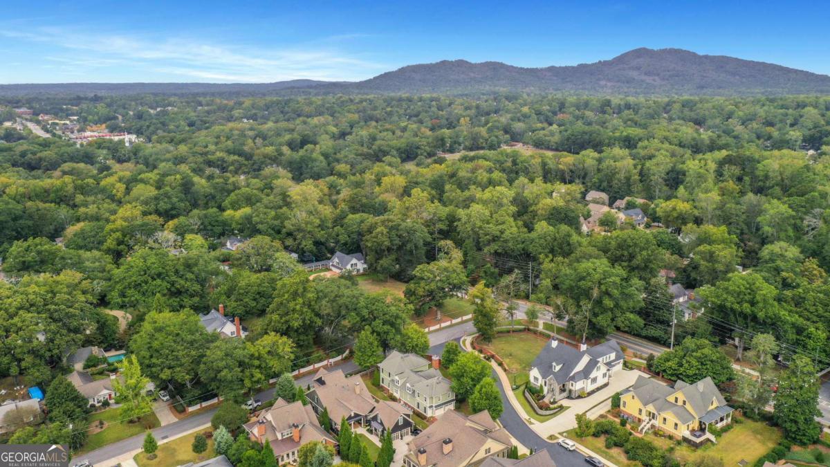 Walnut Grove - Residential