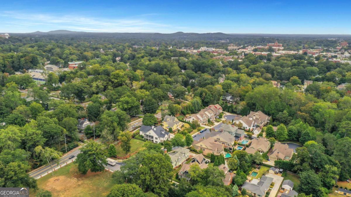 Walnut Grove - Residential