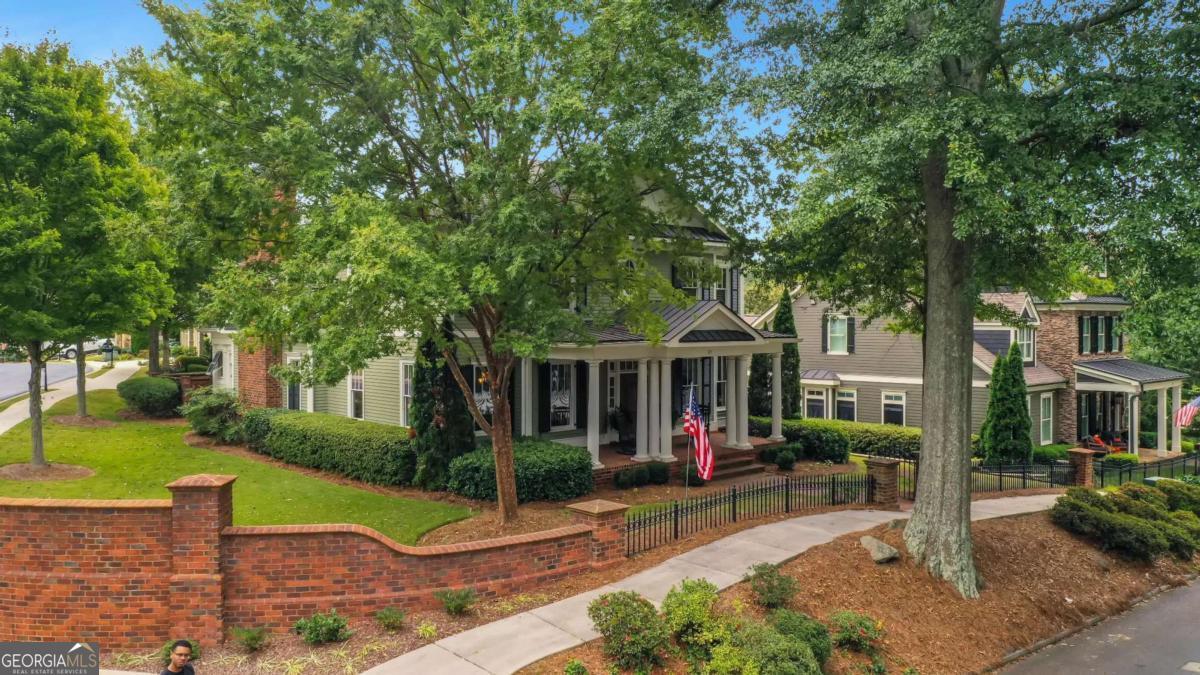 Walnut Grove - Residential