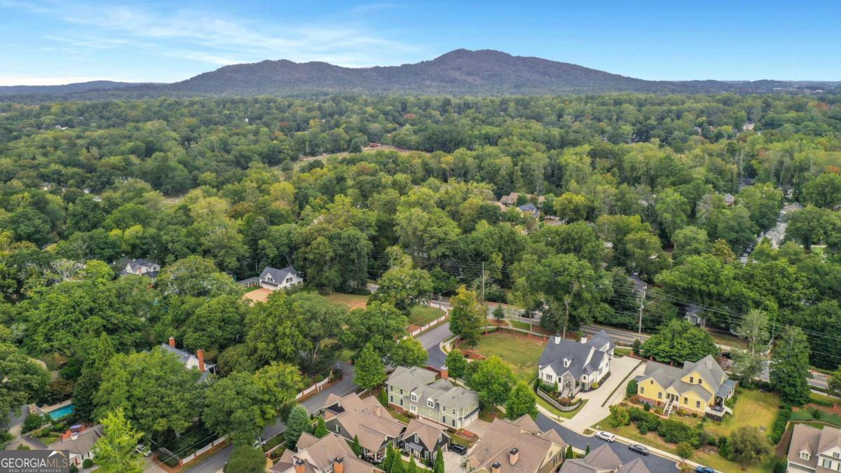 Walnut Grove - Residential
