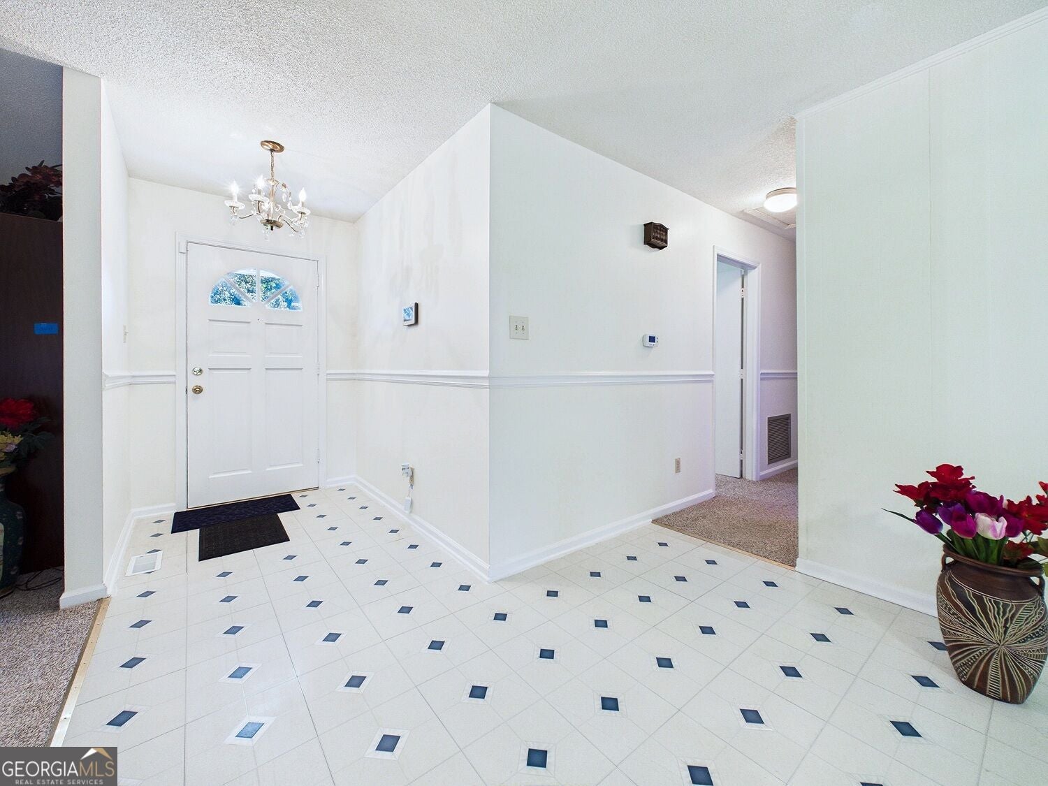 118 Avalon DR