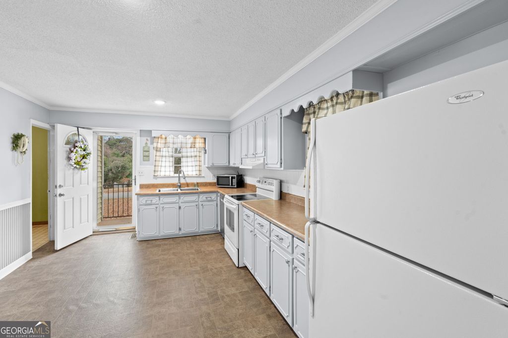 Photo of 501 Varsity Drive, Americus, GA 31709 (MLS # 10680451)