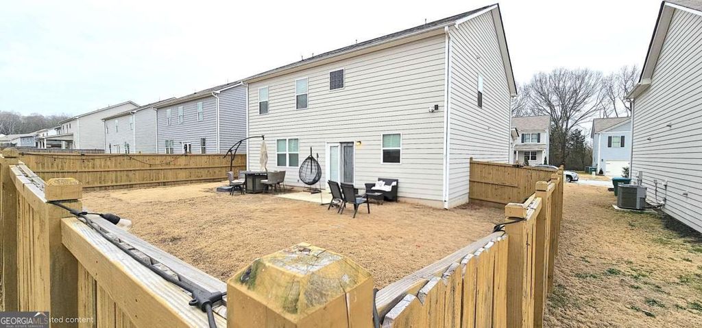 Photo of 404 Starbuck Parkway, Pendergrass, GA 30567 (MLS # 10670627)