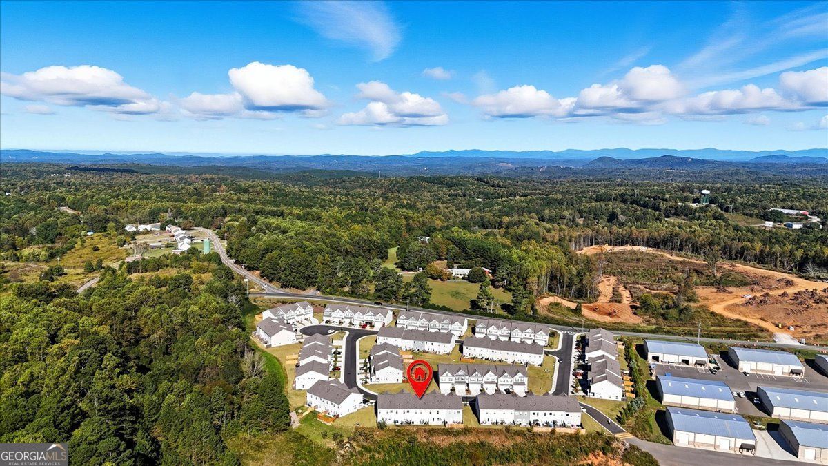 Pinnacle Towns - Residential