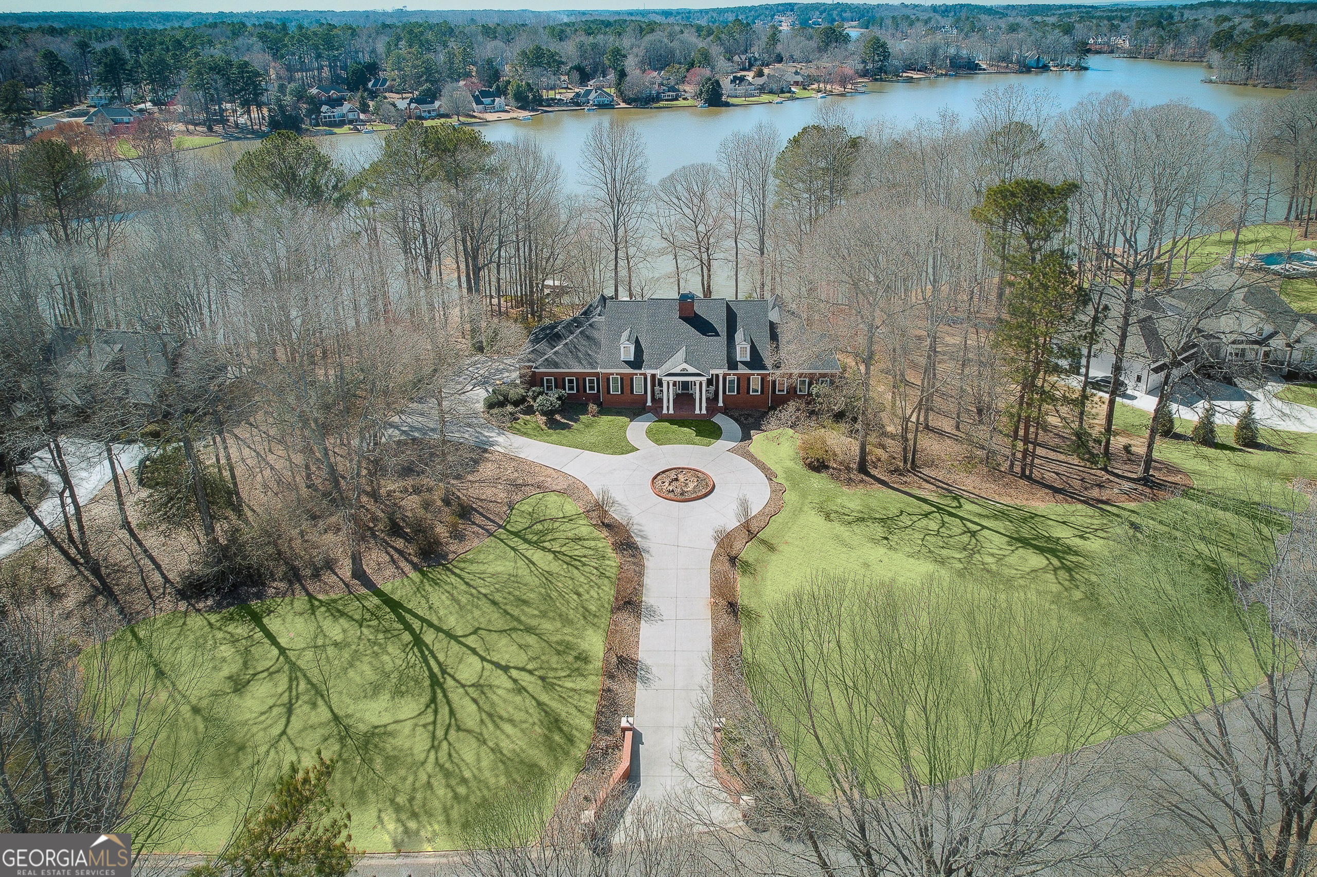 300 Island Cove DR