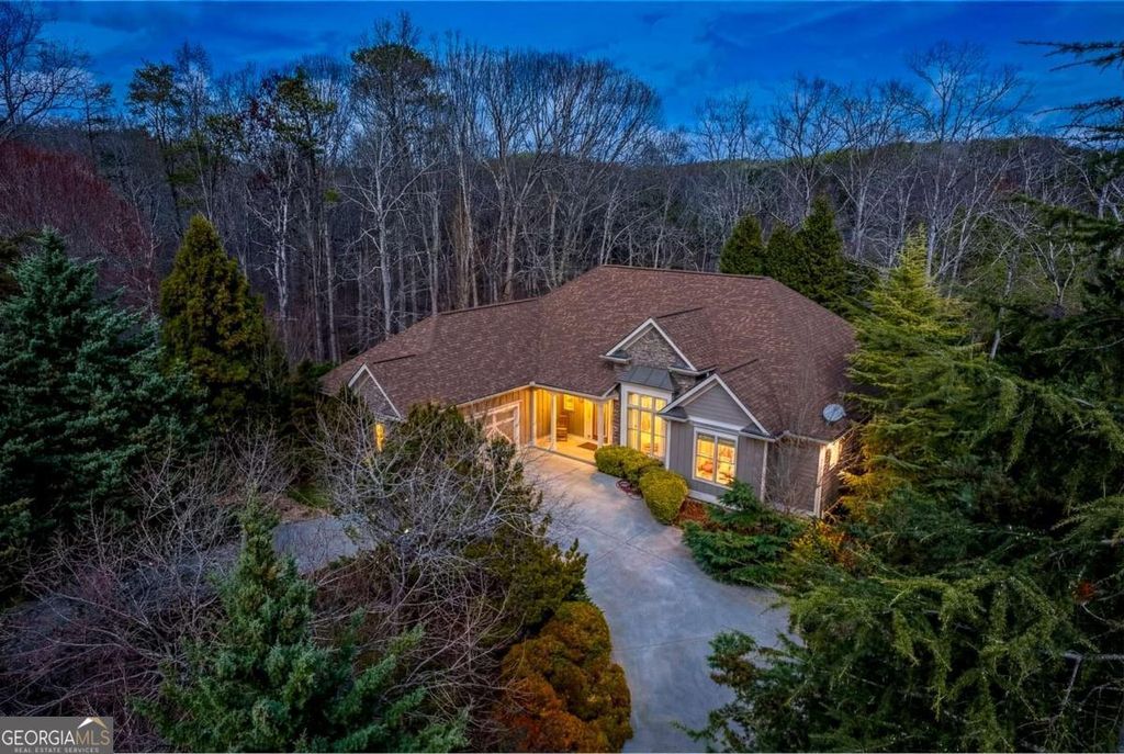 Photo of 218 Sylvias Way, Jasper, GA 30143 (MLS # 10708634)