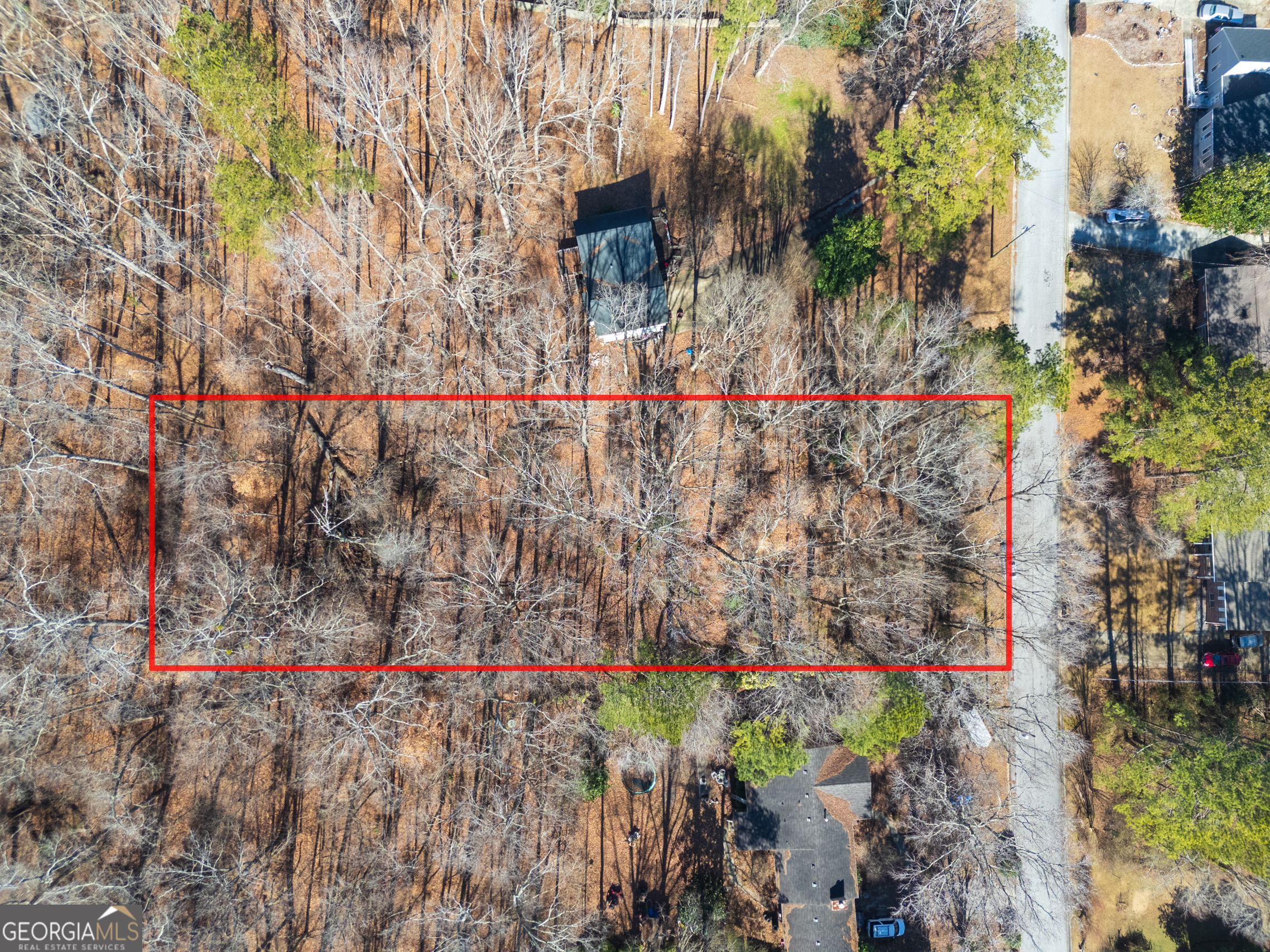 This .46-acre lot, located right off Bomar Rd in the heart of Douglasville, is a rare find! Nestled near the Publix shopping center, top-rated schools, and Tyler Perry's new Lions Gate Studios, it offers both convenience and promising investment potential. The lot includes a drainage easement, providing unique opportunities for future development. Priced to sell, the seller is open to all reasonable offers. Don't miss out on this incredible deal! For further details or to discuss your offer, contact Toni Uboh today.