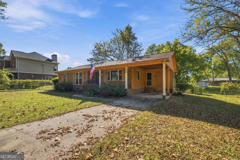 Photo of 16 Mango Road NE, Rome, GA 30161 (MLS # 10879551)