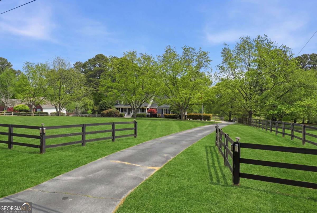 2380 Camp Mitchell RD