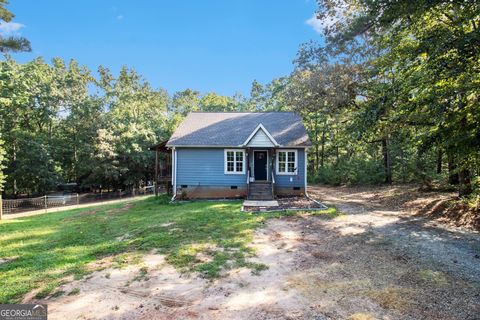 168 Elm RD Carlton GA 30627