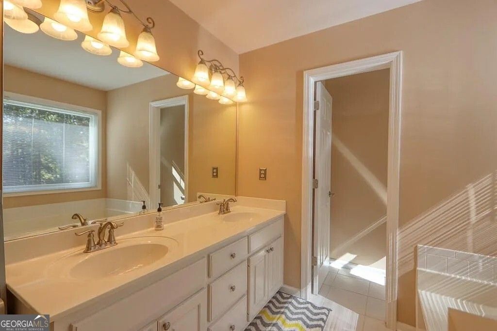 Photo of 1737 Dacula Oaks Trail, Dacula, GA 30019 (MLS # 10791787)