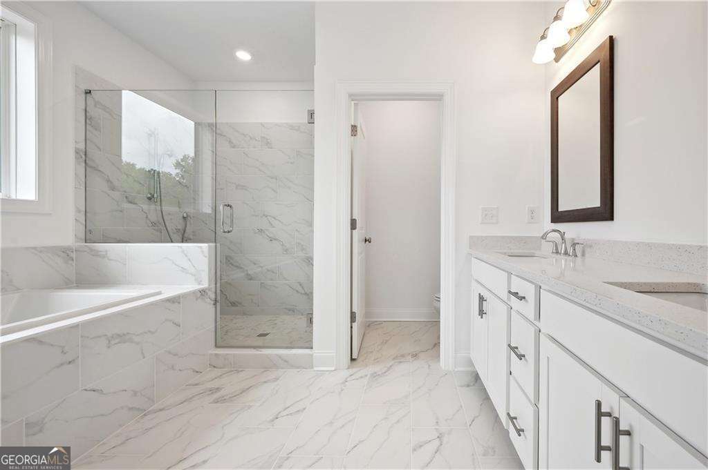 Ecco Park - Residential Lease