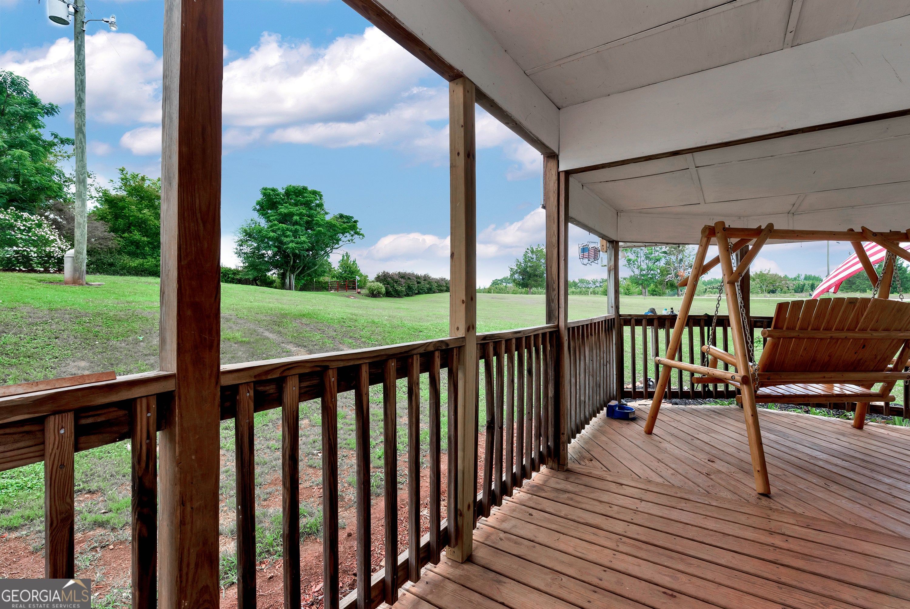 6009 Holly Springs RD