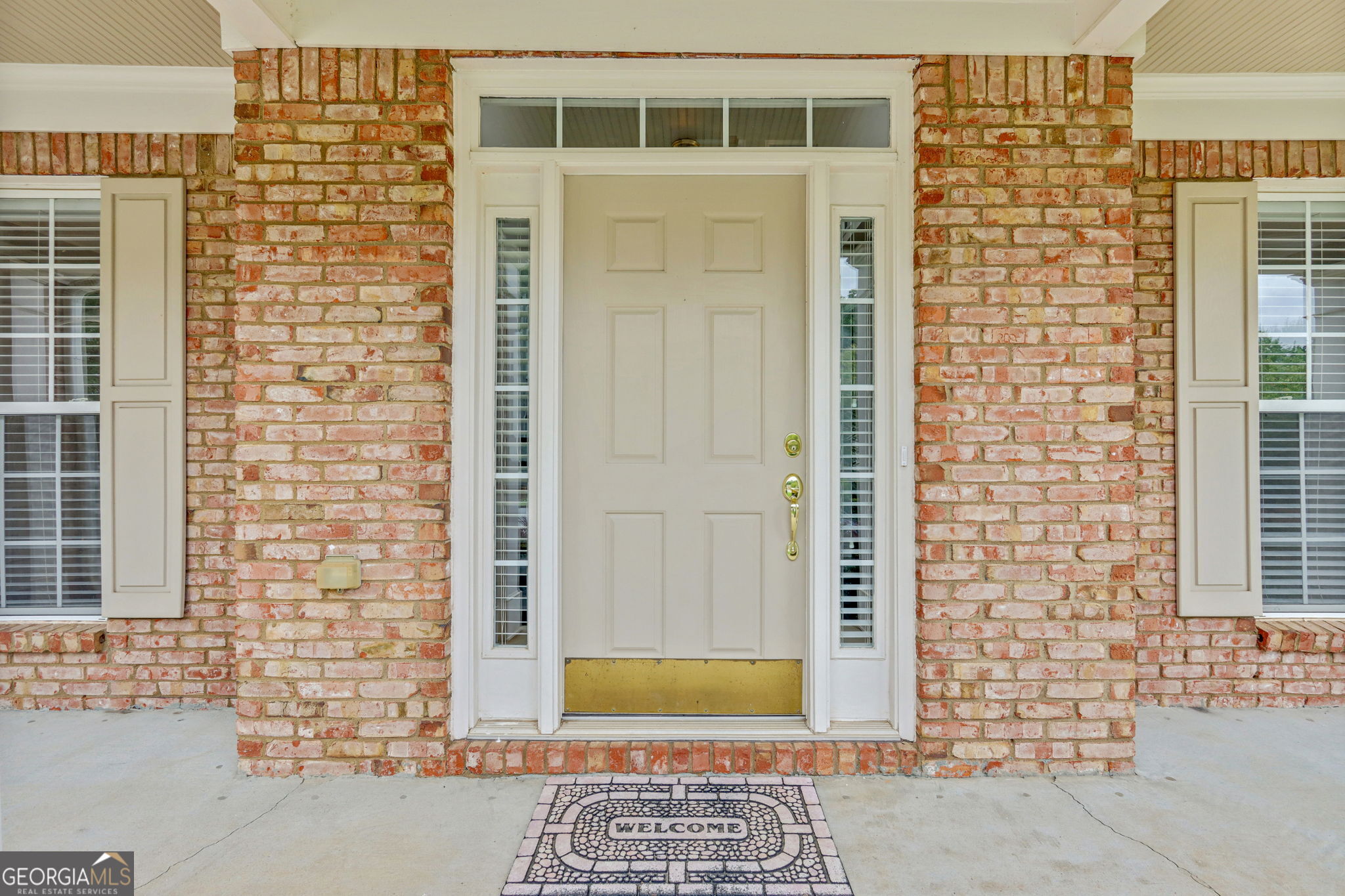 200 Henley PL