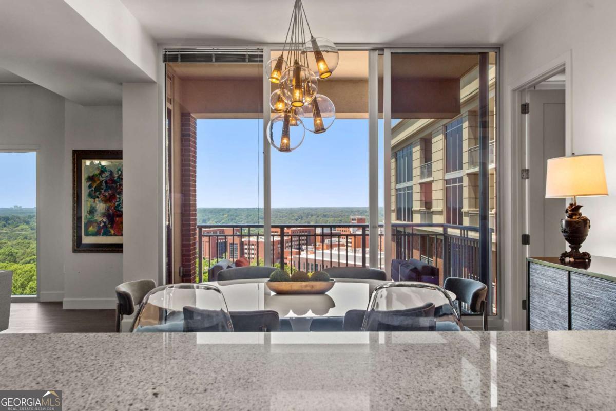 1820 Peachtree ST 1709