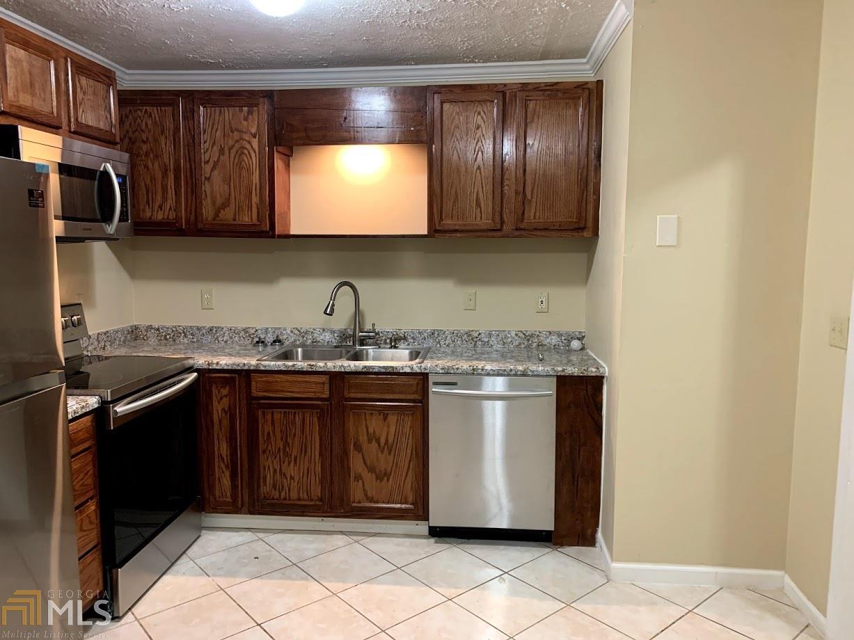 Ridgemere - Residential Lease