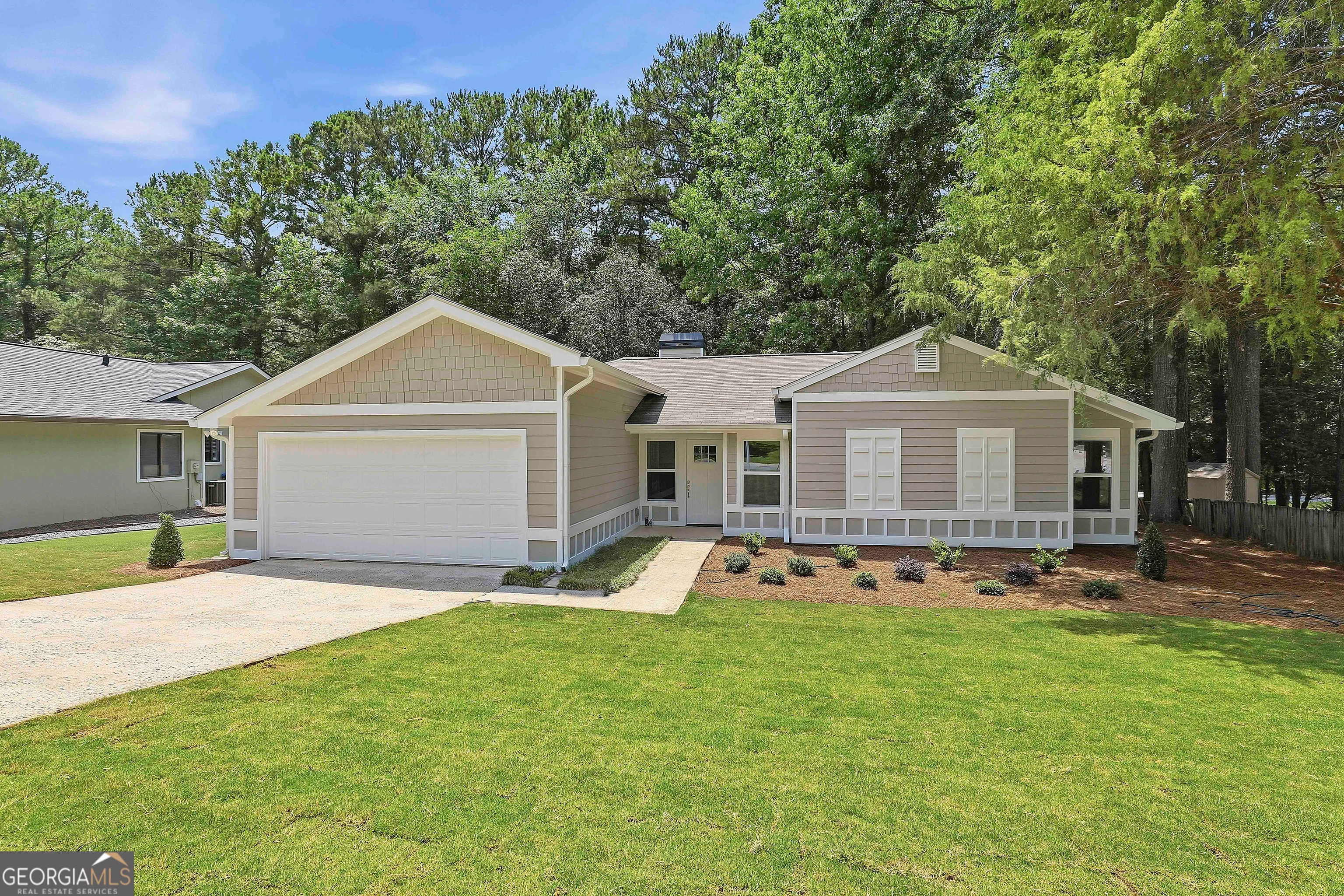 114 Lake Forest Drive
