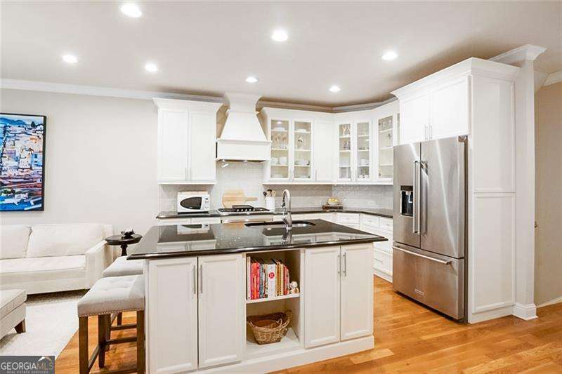 10860 Ellicot WAY