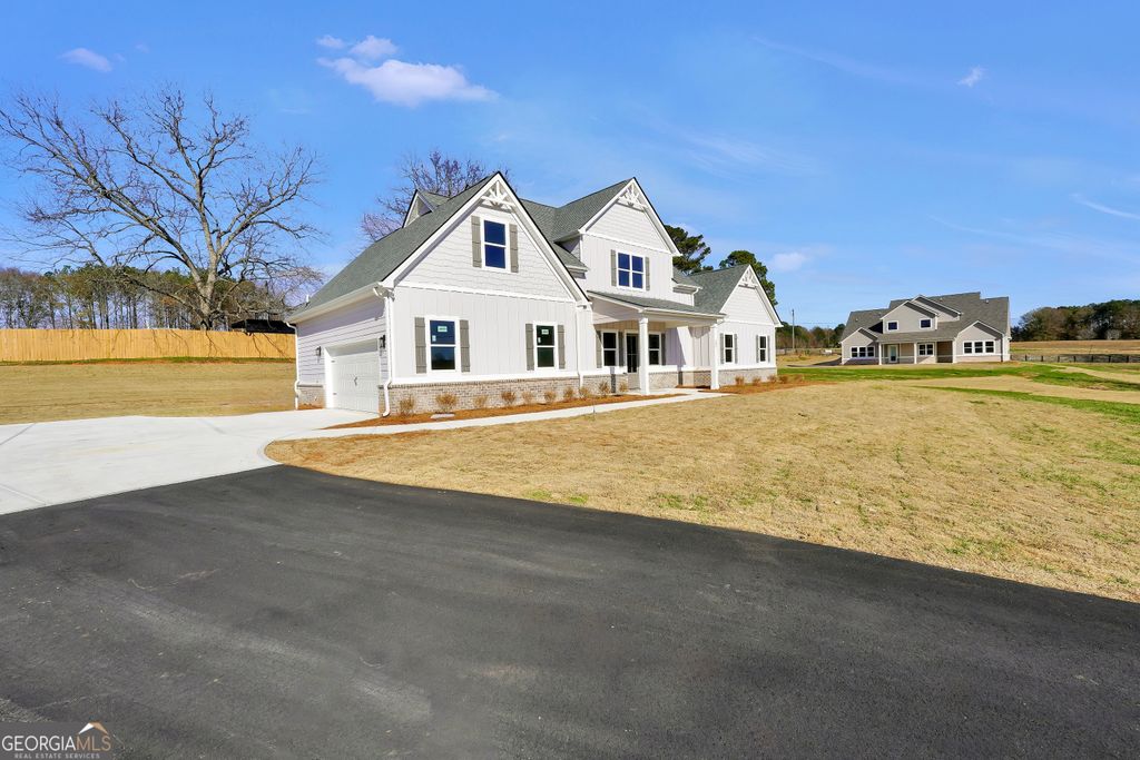 Photo of 297 E Knight Road, McDonough, GA 30252 (MLS # 10775285)