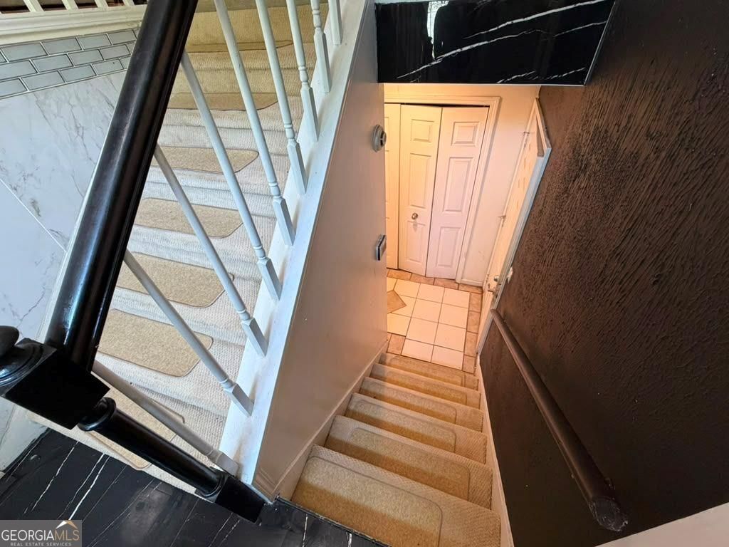 875 Long Branch CIR