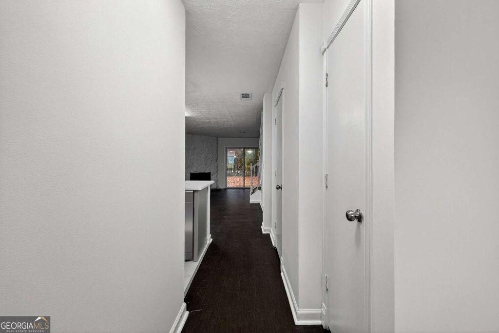 Photo of 6716 Colchester Place, Norcross, GA 30093 (MLS # 10727037)