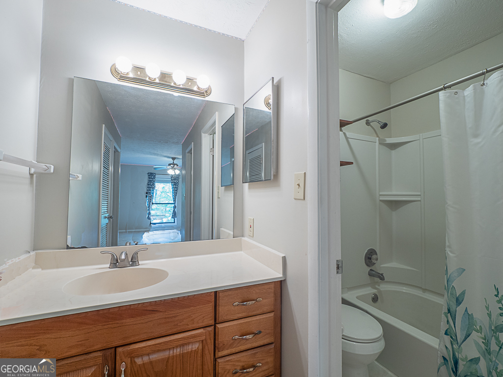 Chimney Trace - Residential