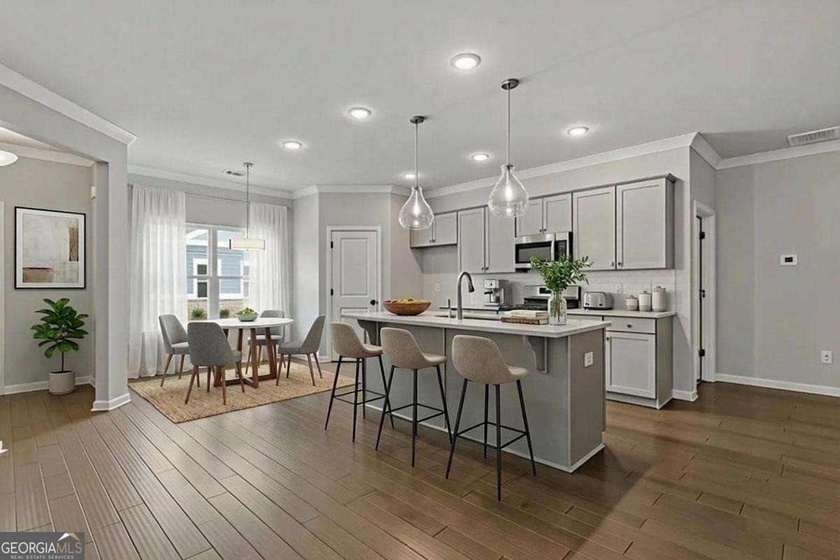 3908 SHELLEYDALE DR 39