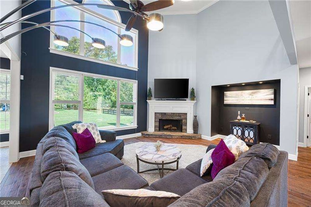 Photo of 404 Billings Farm Drive, Canton, GA 30115 (MLS # 10722356)