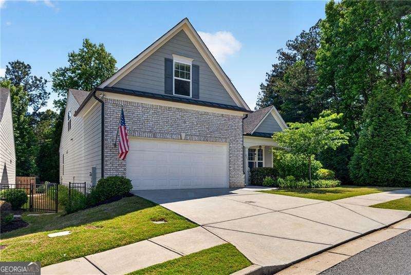 527 Margaret LN
