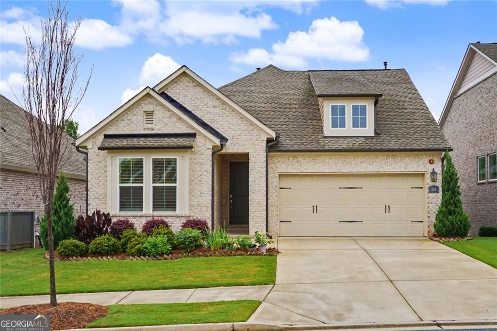 Photo 1 of 45 — 226 Floral Valley DR, Woodstock, GA 30188