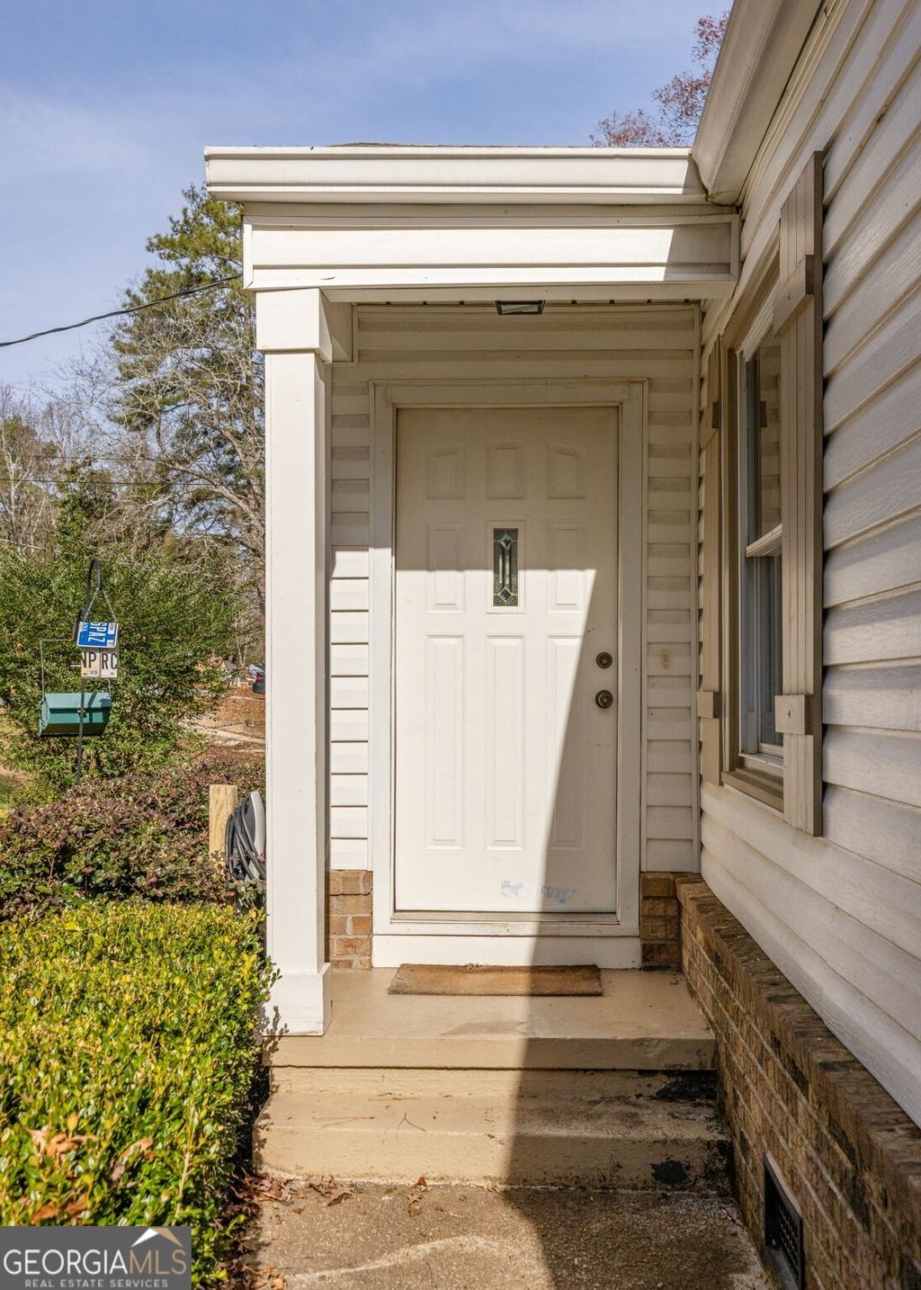 Photo of 1384 Westmont Road SW, Atlanta, GA 30311 (MLS # 10657392)