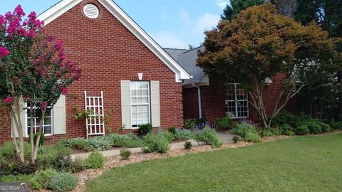 553 Drake CIR Winder GA 30680
