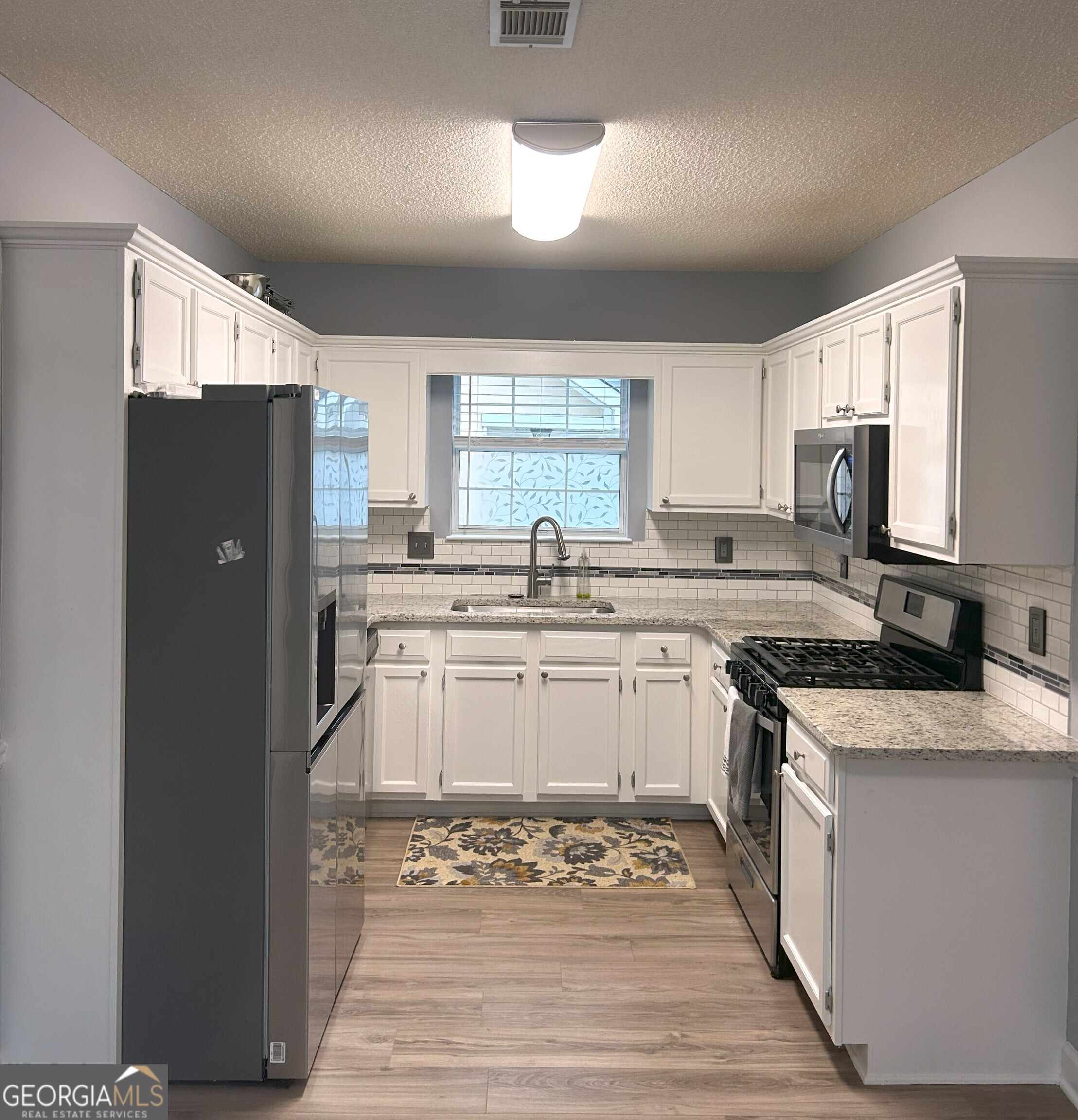 Fayetteville, Georgia 30214, United States, 3 Bedrooms Bedrooms, ,2 BathroomsBathrooms,Residential,Pending,139103