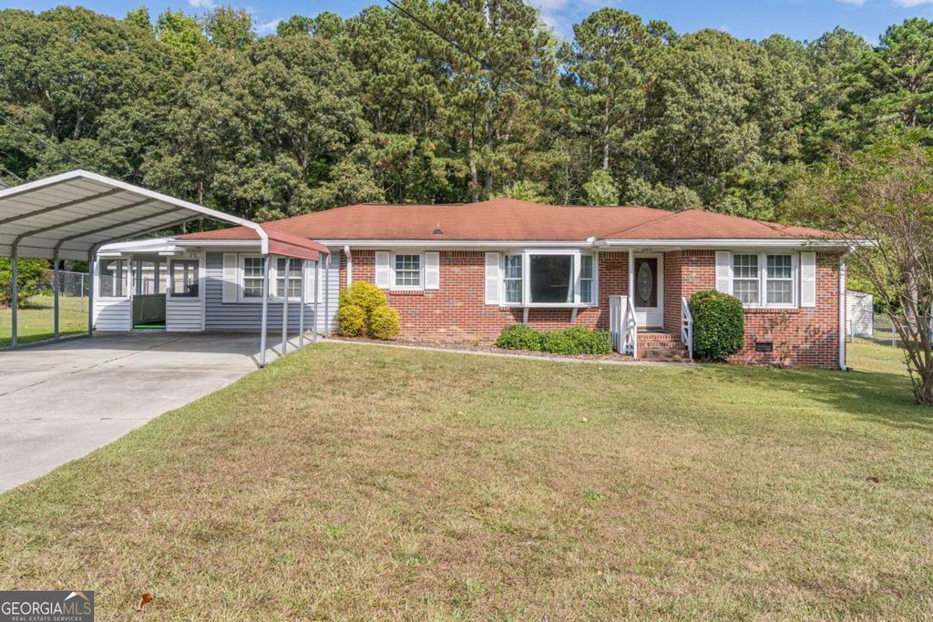 Photo of 951 Northside Drive, Lawrenceville, GA 30043 (MLS # 10724255)