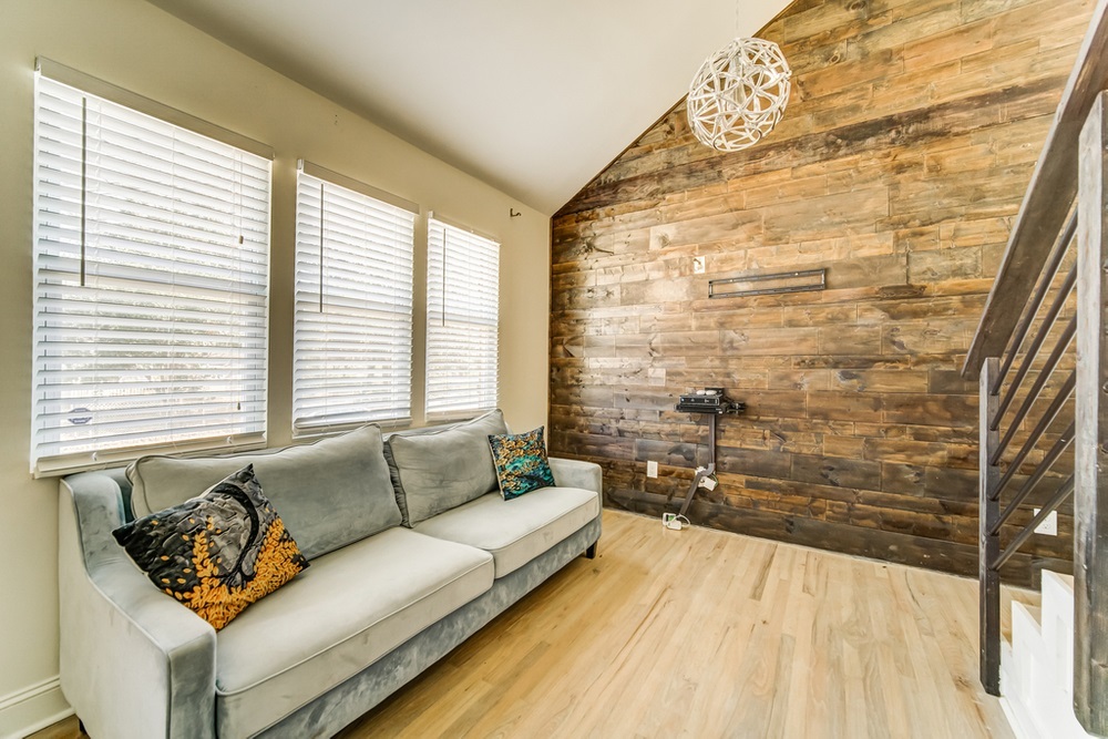 East Lake Terrace - Residential