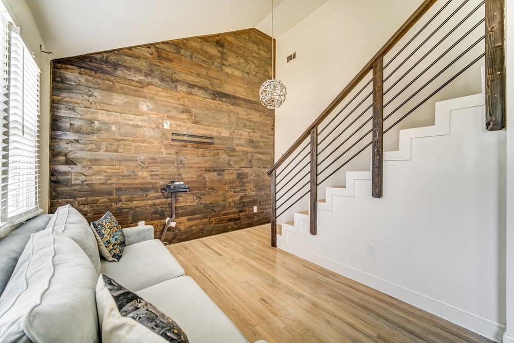 East Lake Terrace - Residential