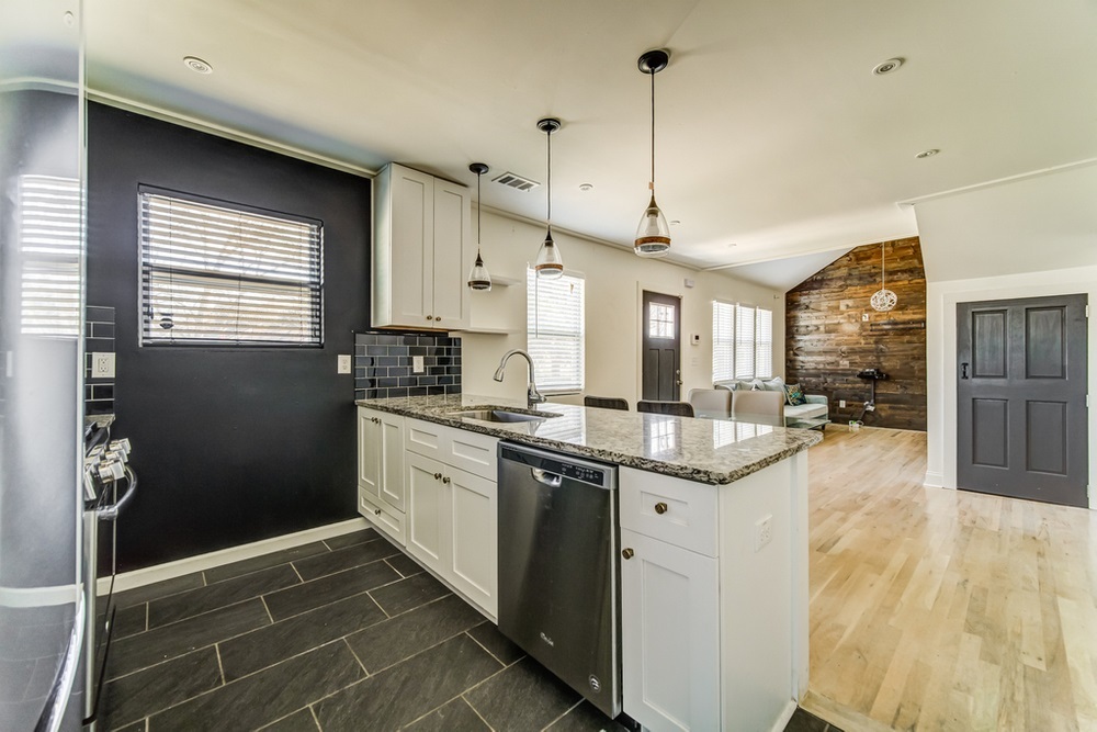 East Lake Terrace - Residential