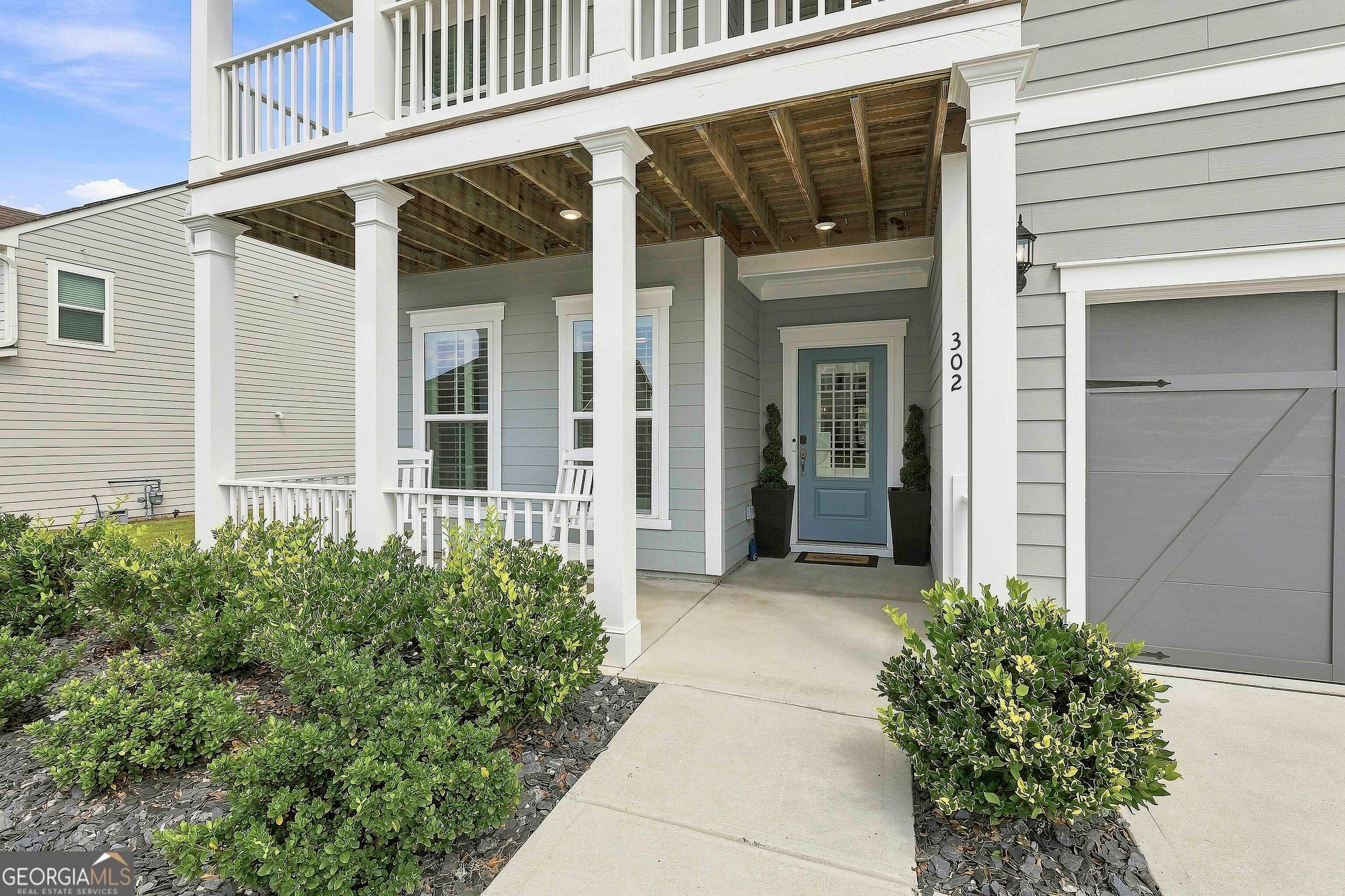 302 Cain AVE