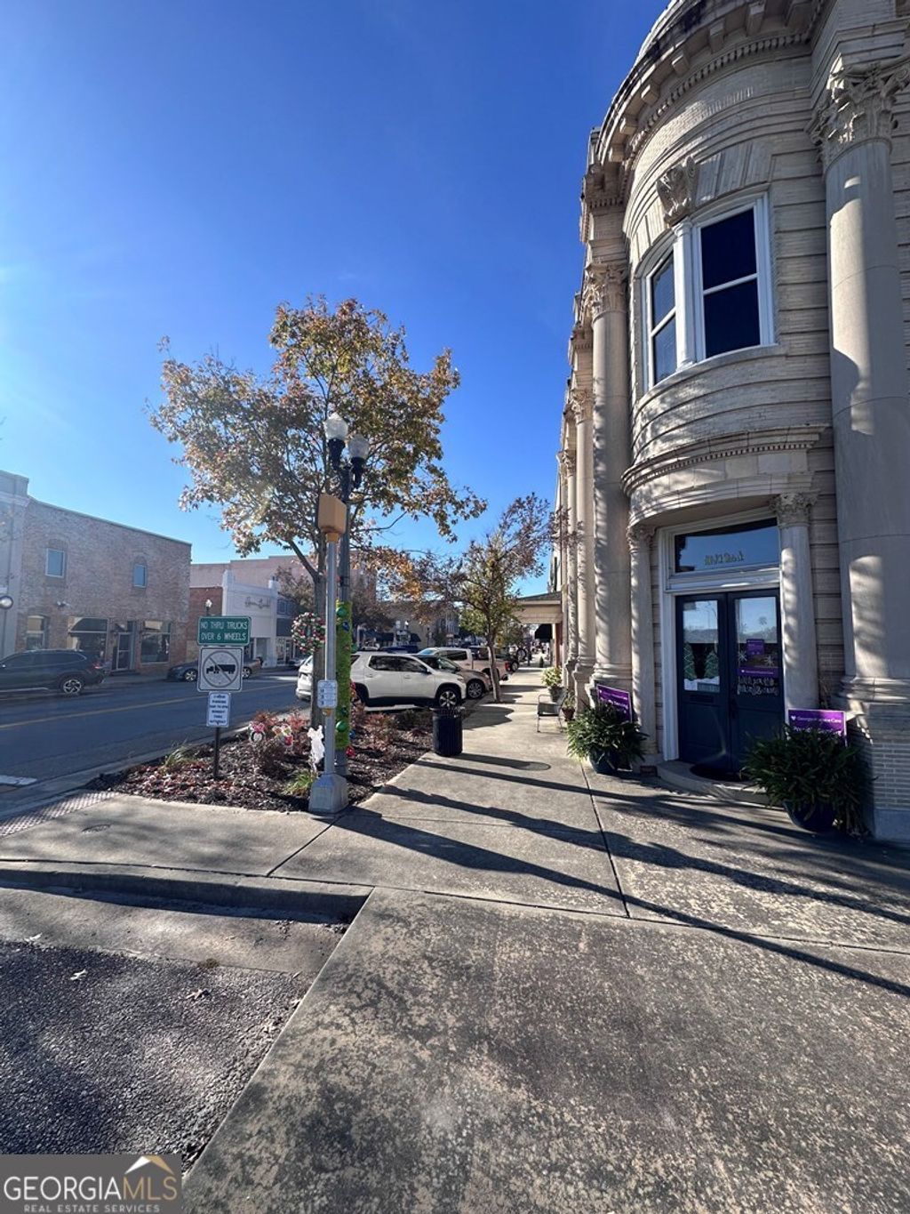 Photo of 100 SW Main Street, Vidalia, GA 30474 (MLS # 10742209)