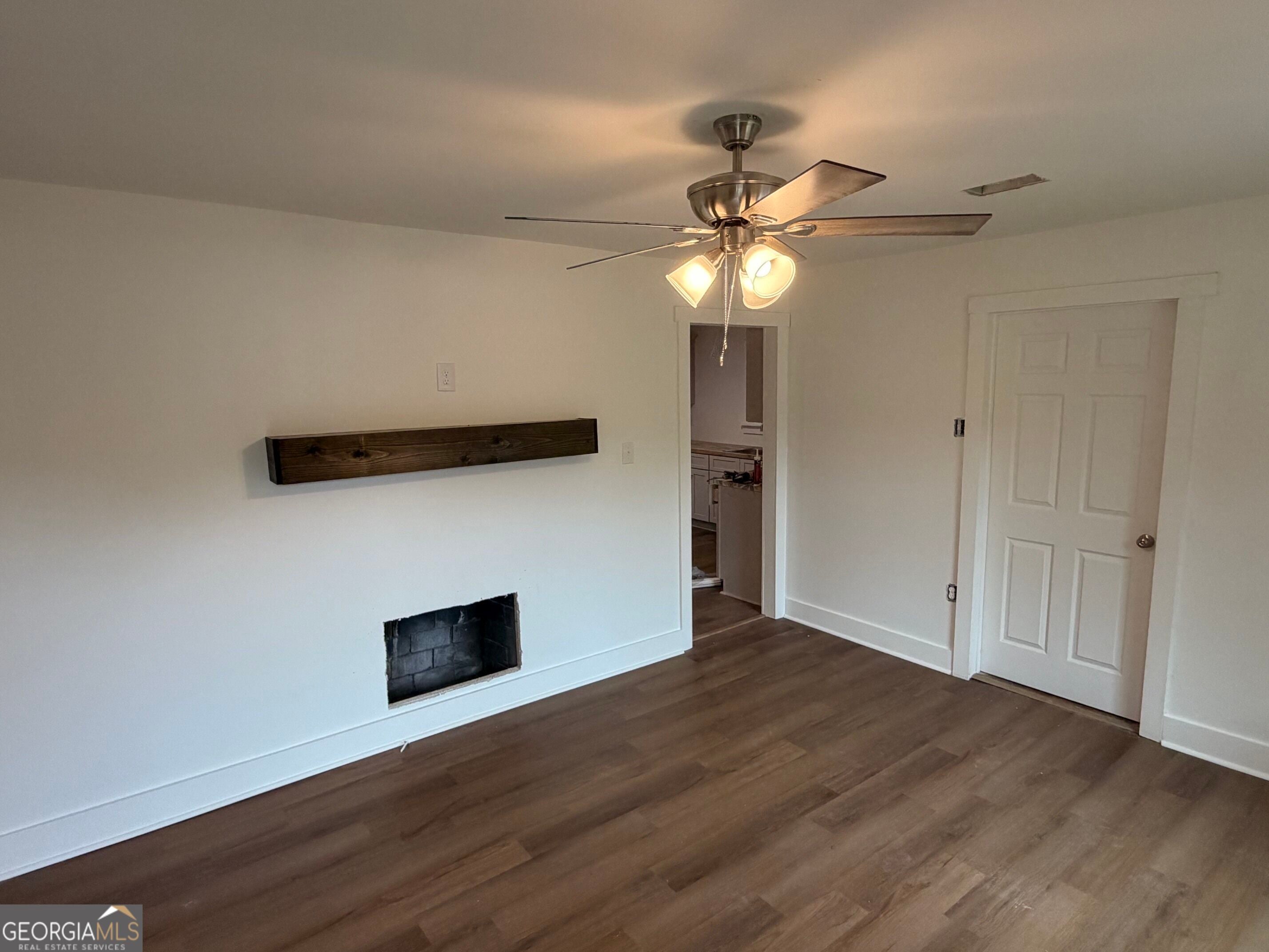 308 Diggs BLVD