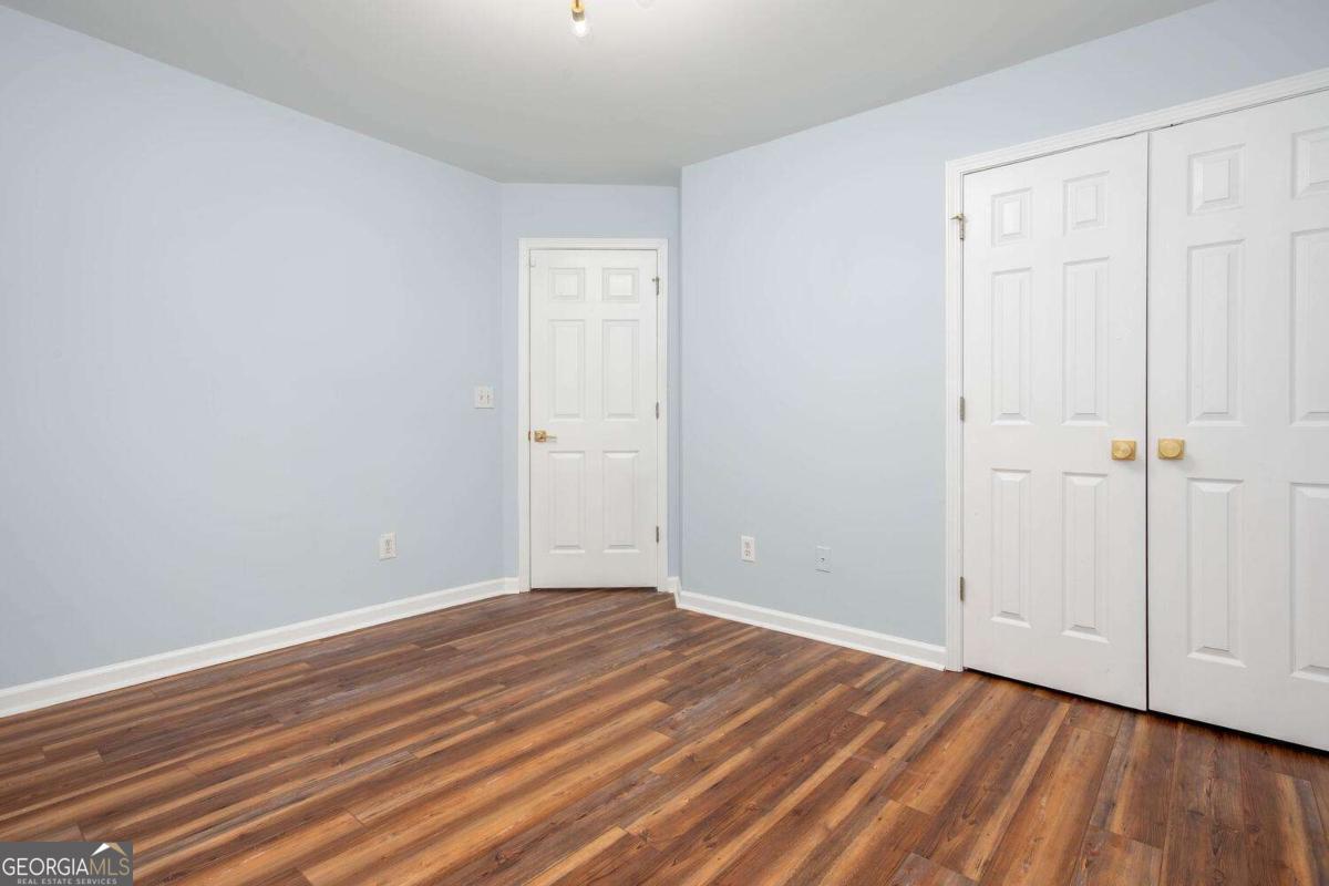 Four Seasons - Residential