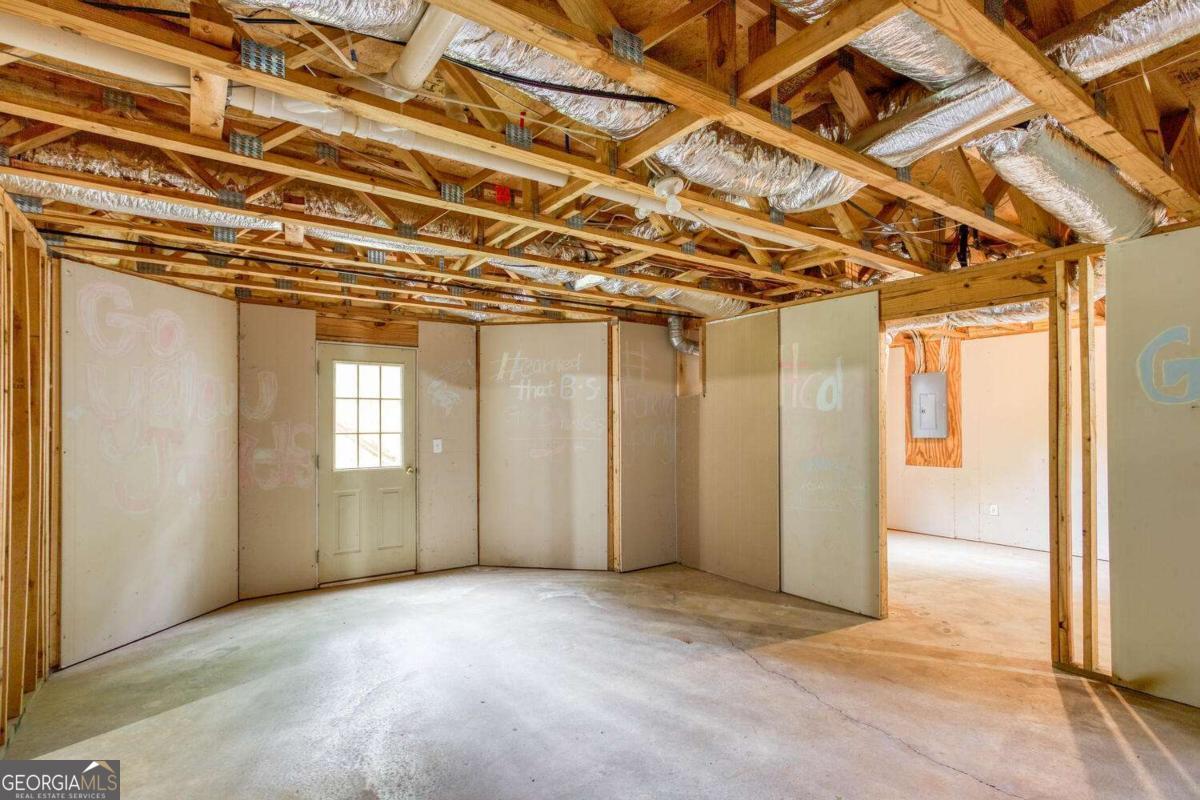 Four Seasons - Residential